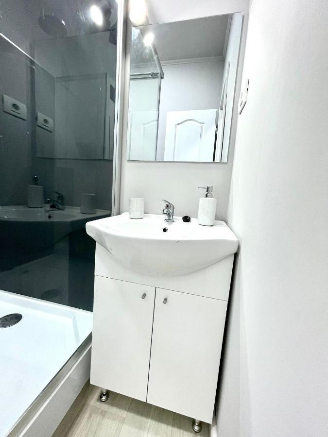 Baneasa Luxury Apartaments بوخارست المظهر الخارجي الصورة