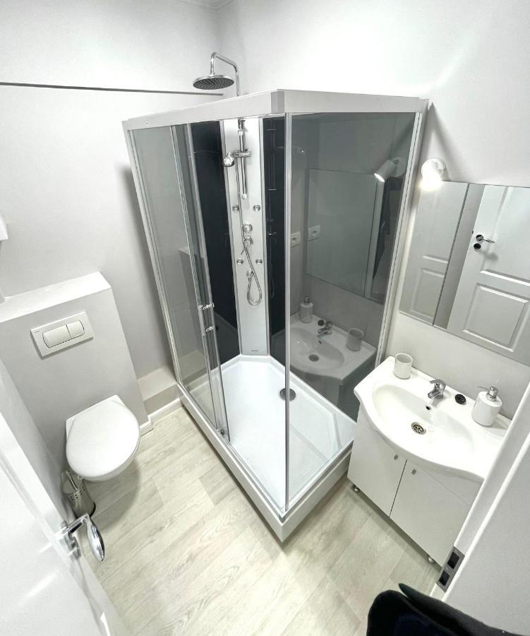 Baneasa Luxury Apartaments بوخارست المظهر الخارجي الصورة